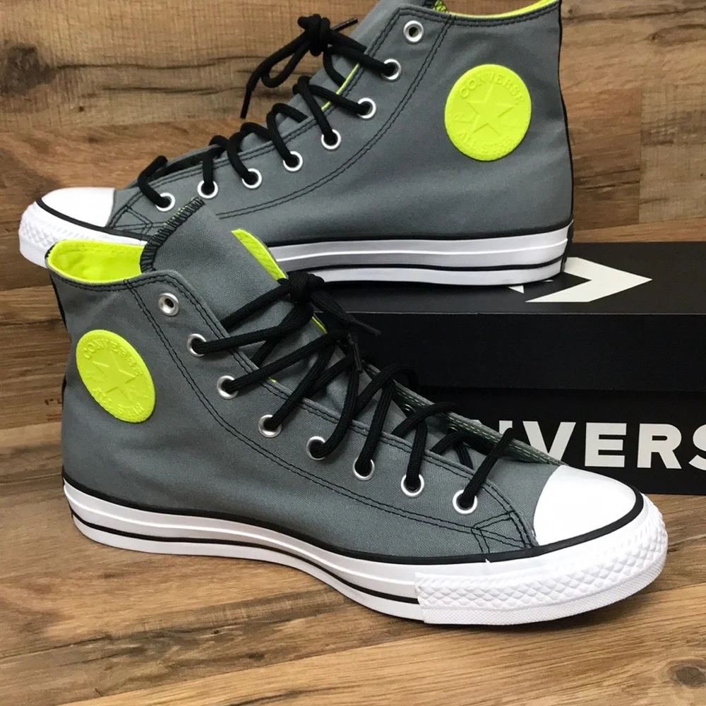 CONVERSE HIGH TOP BRAND NEW - Picture 2 of 15